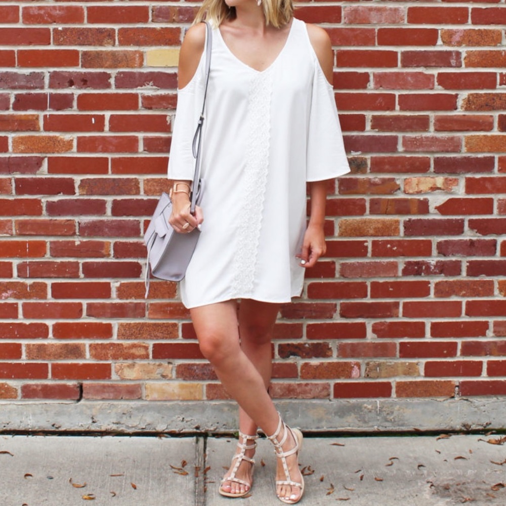 NWT Jack By BB Dakota Cold Shoulder Dress